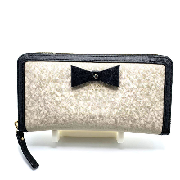 kate spade Handbags - Kate SPADE New York Black and cream Zip around Wallet